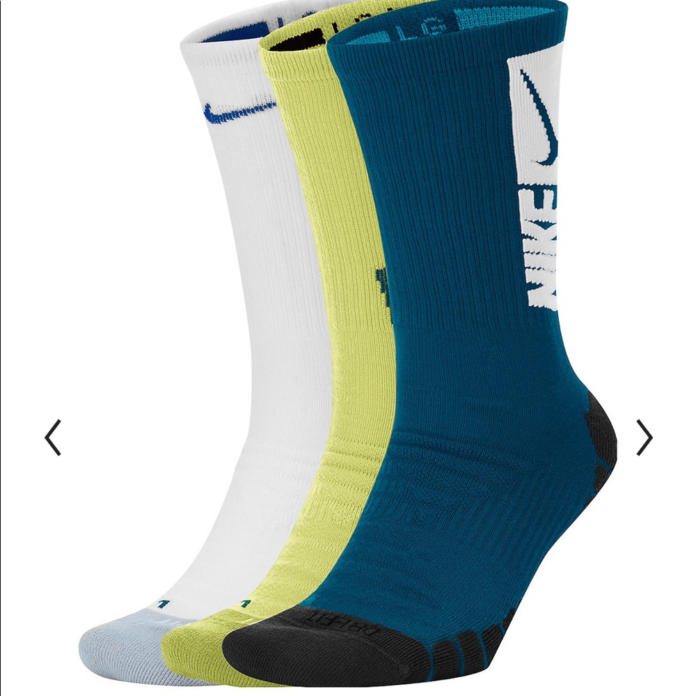 NWT Nike 3 pack crew socks